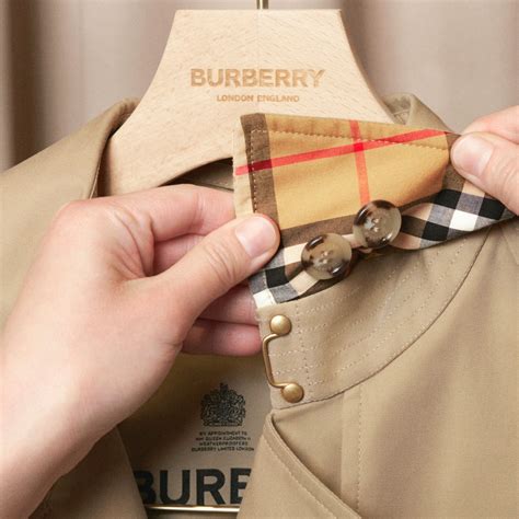 burberry plc investor relations|burberry dividend.